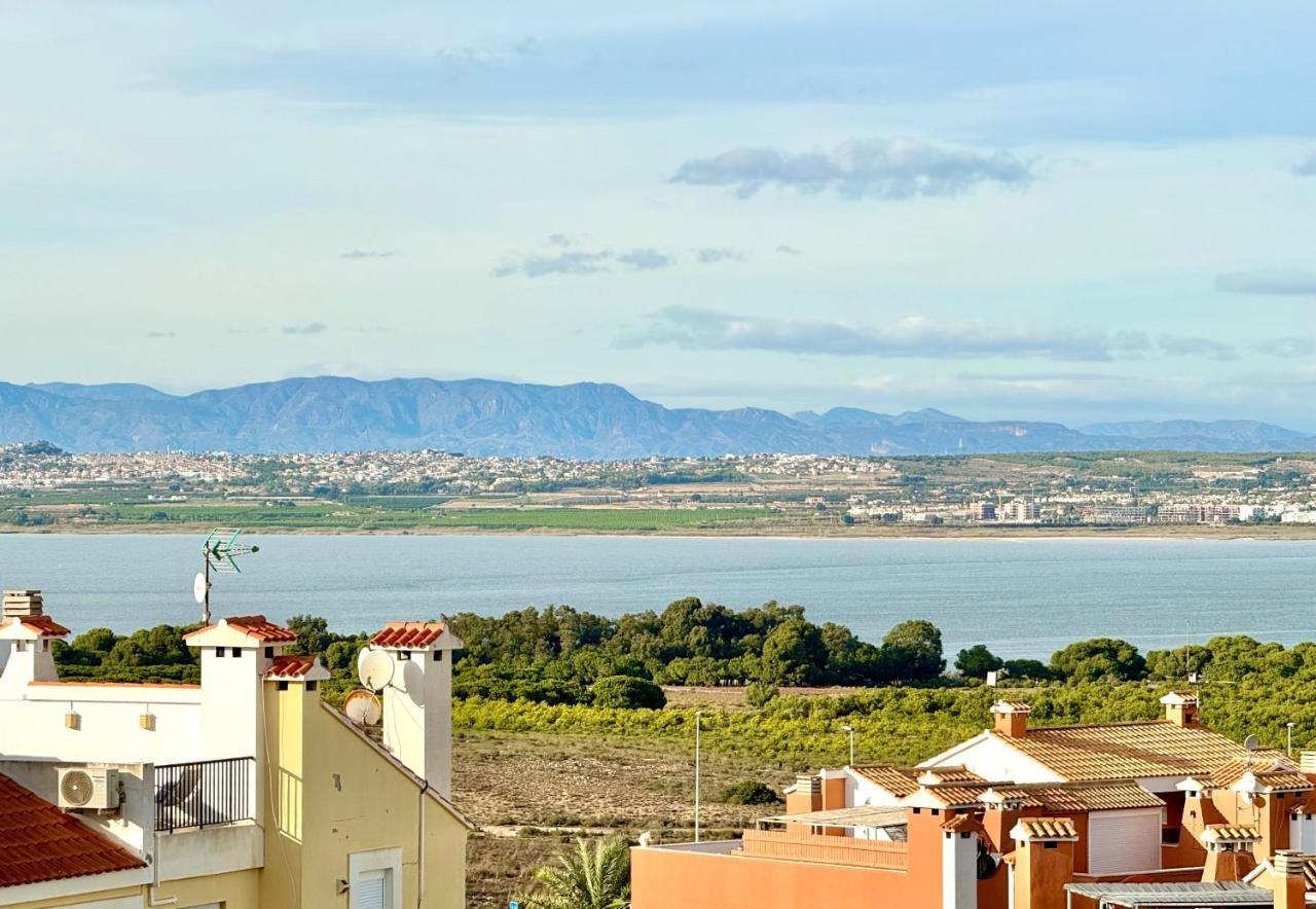 Apartment Sunrise In La Mata Torrevieja